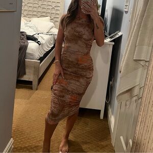 Nude printed midi dress - Size 2